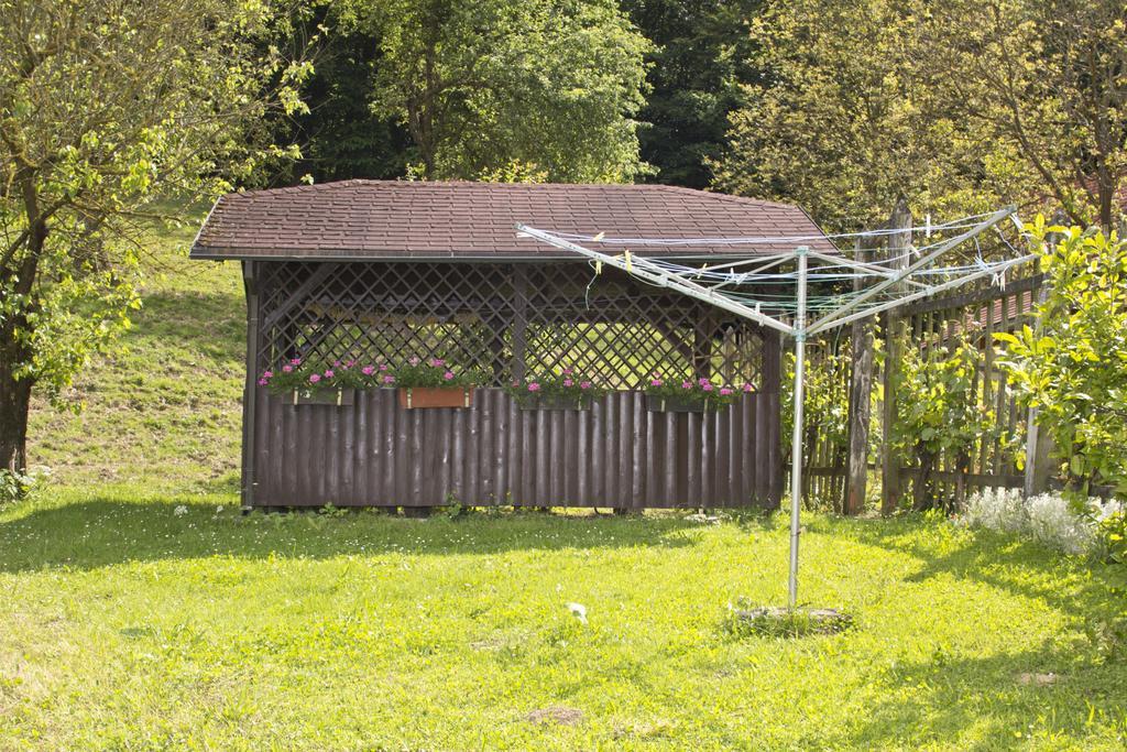 Tourist Farm Mraz Vila Podčetrtek Exterior foto